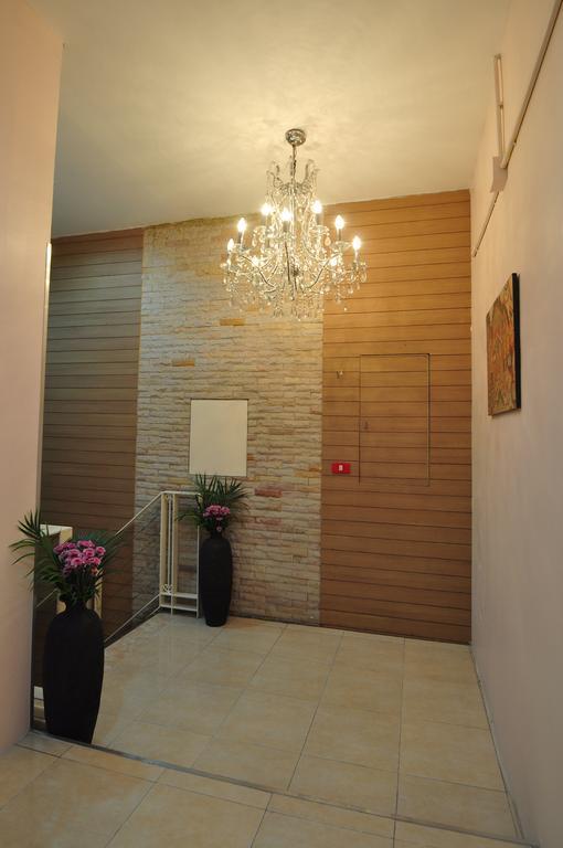 Orchid Hostel Бангкок Экстерьер фото