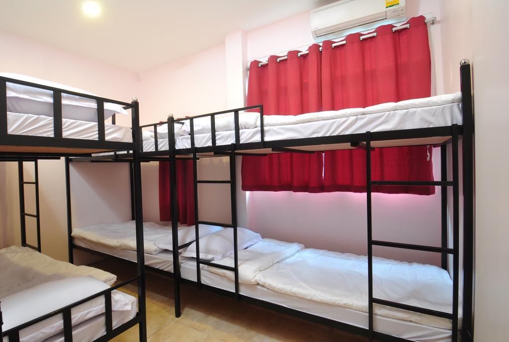 Orchid Hostel Бангкок Экстерьер фото