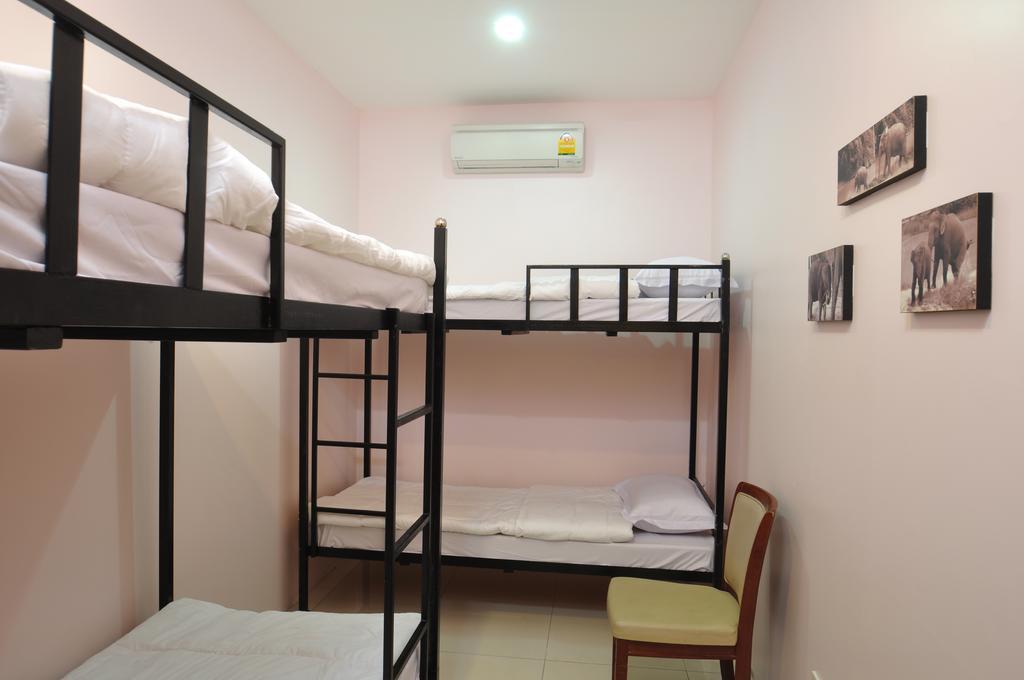 Orchid Hostel Бангкок Экстерьер фото